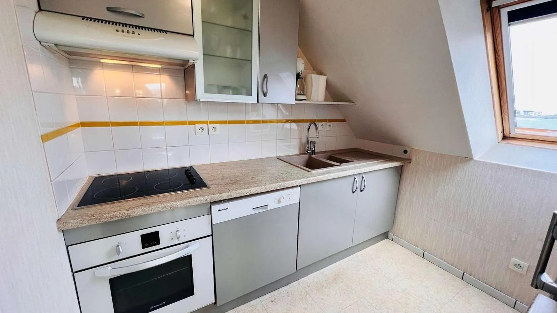 Apartamento Quiberon - Appart 3 Pieces 56M² - Face Mer, Balcon Et Parking - Fr-1-478-189
